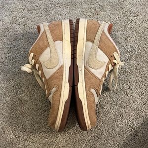 nike curry low medium dunks